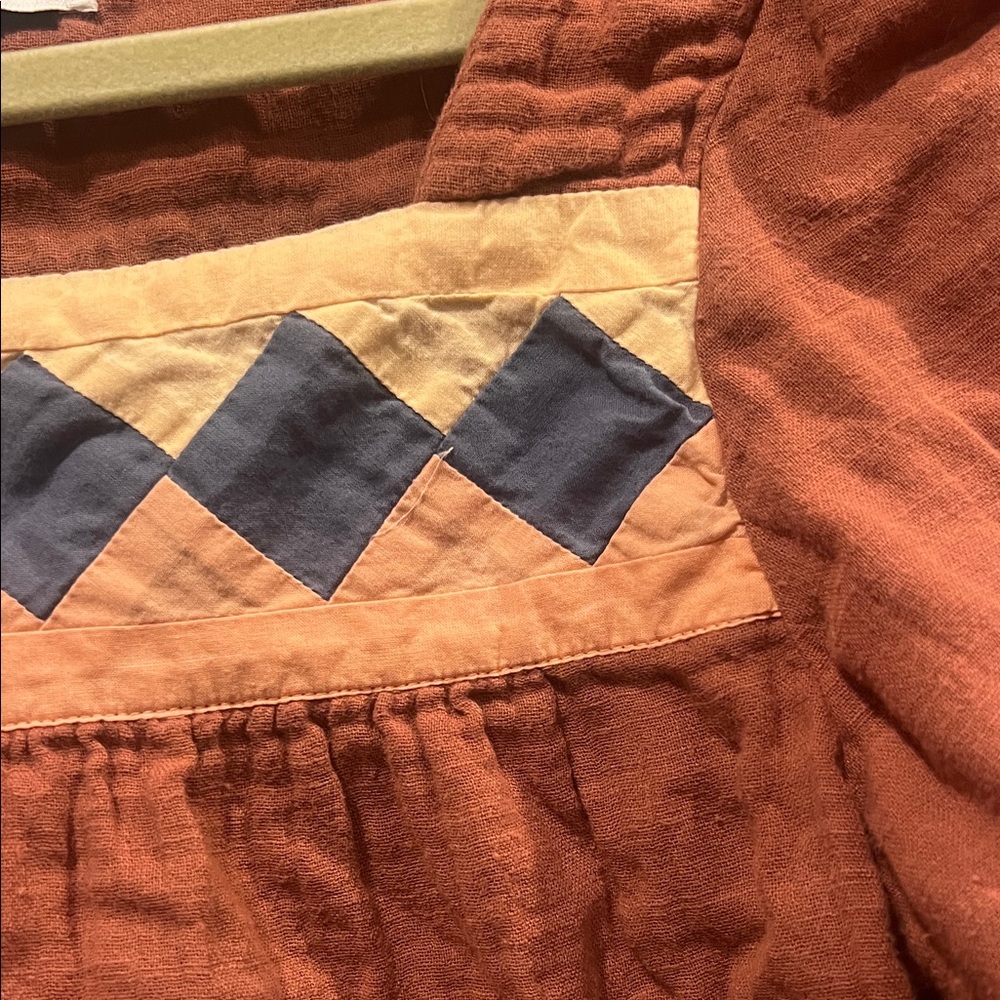 Madewell Brand Women's Rust Top with Geometric Detail - Picture 3 of 7